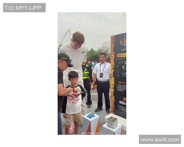 周琦儿子兴奋庆祝胜利曾凡博与爸爸陈盈骏杰曼表现出色令人赞叹